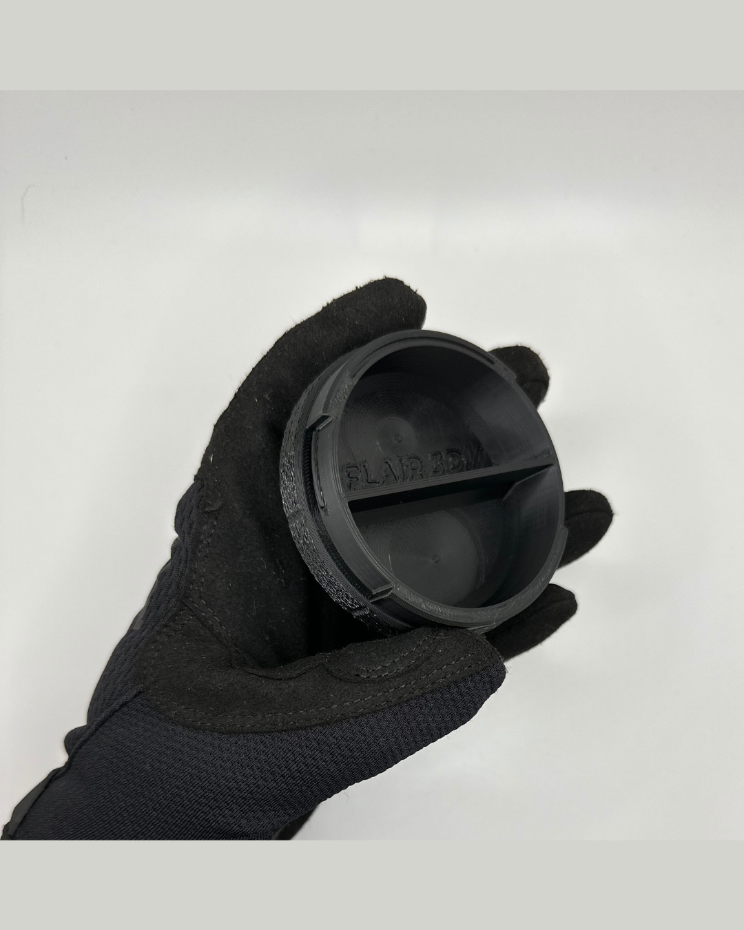 Custom Upper Decky Pouch Locker: 3/4" Hulking Pouch Can